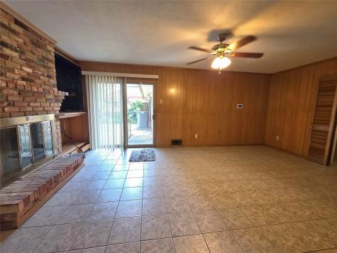10711 Clearbrook Lane Dallas TX 75218