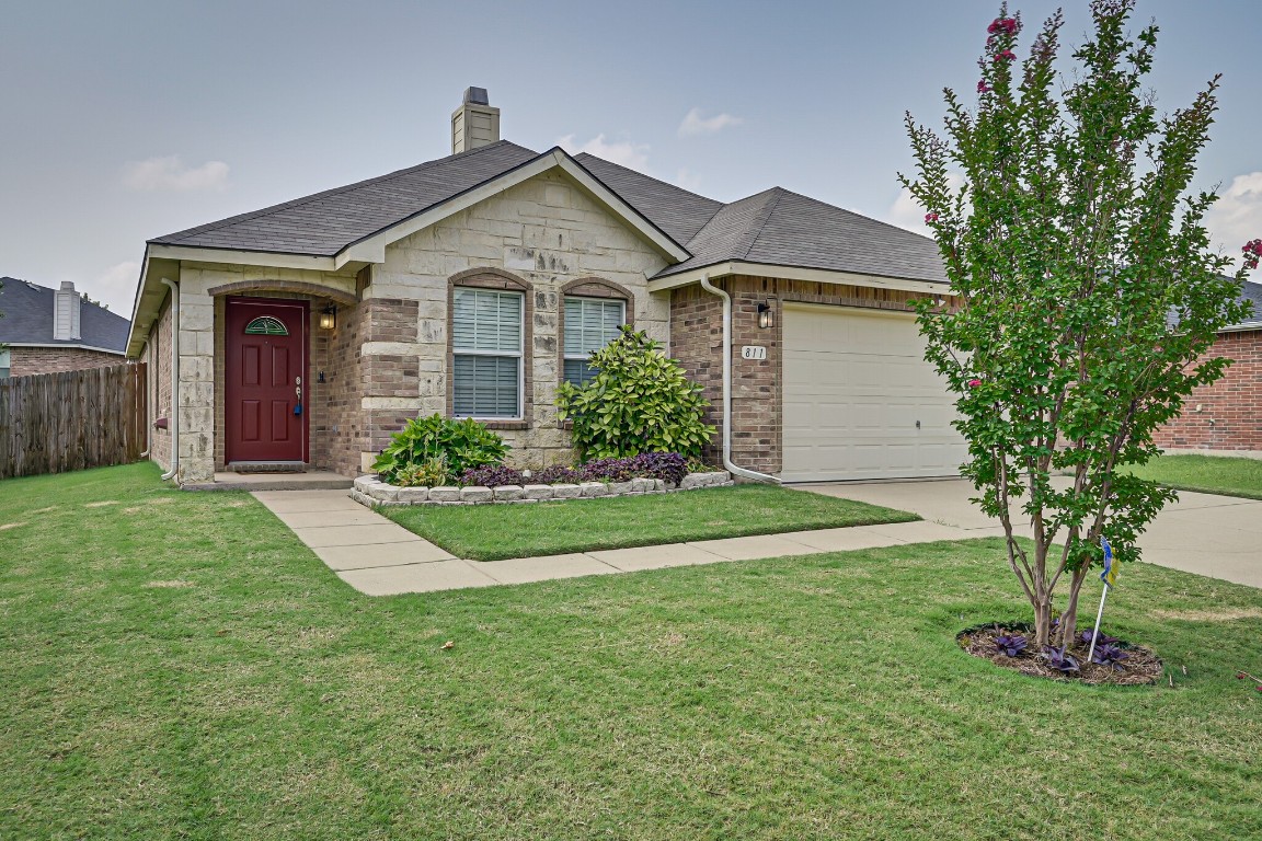 811 White Fields Way Arlington TX 76002