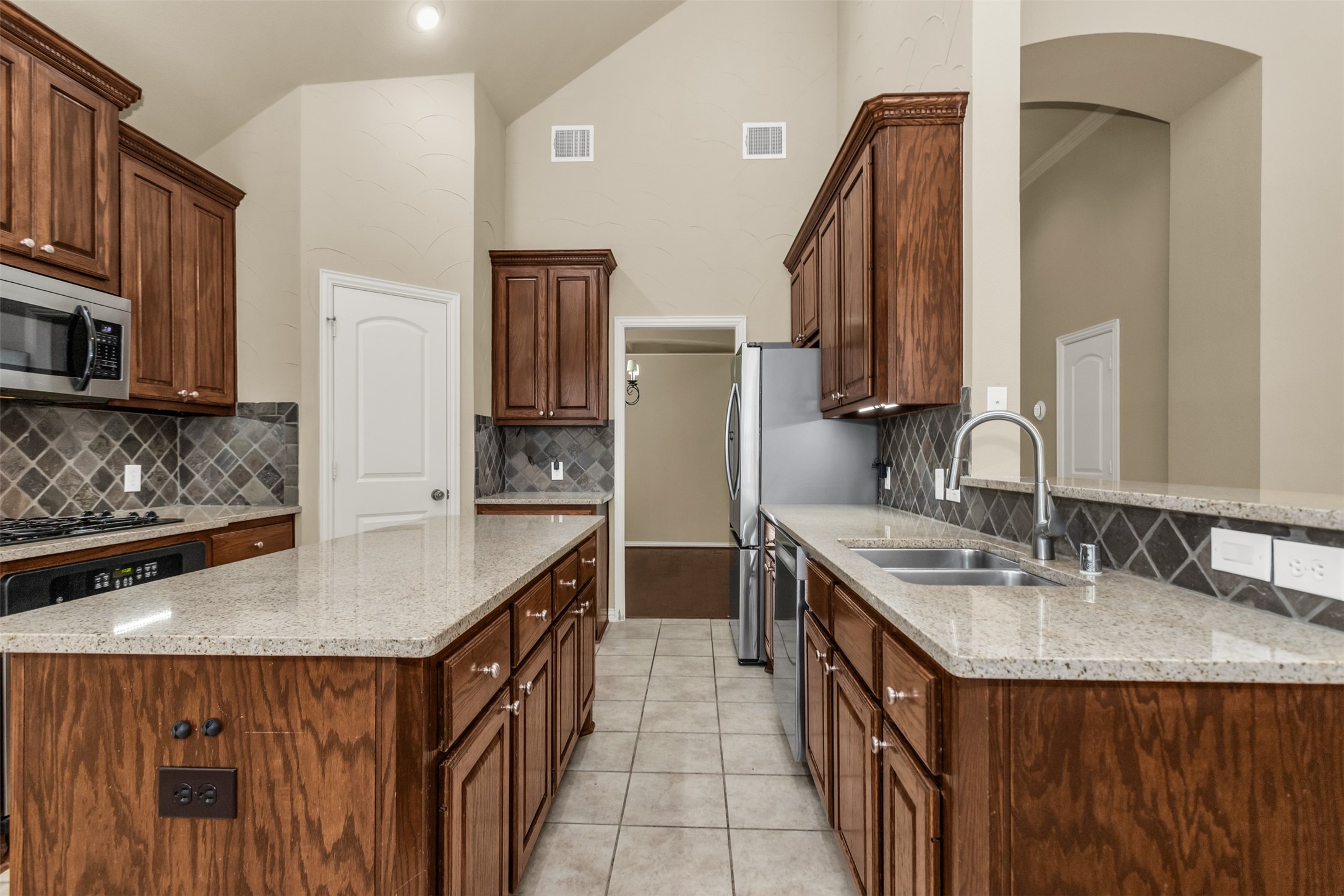 2617 Whispering Trail Little Elm TX 75068