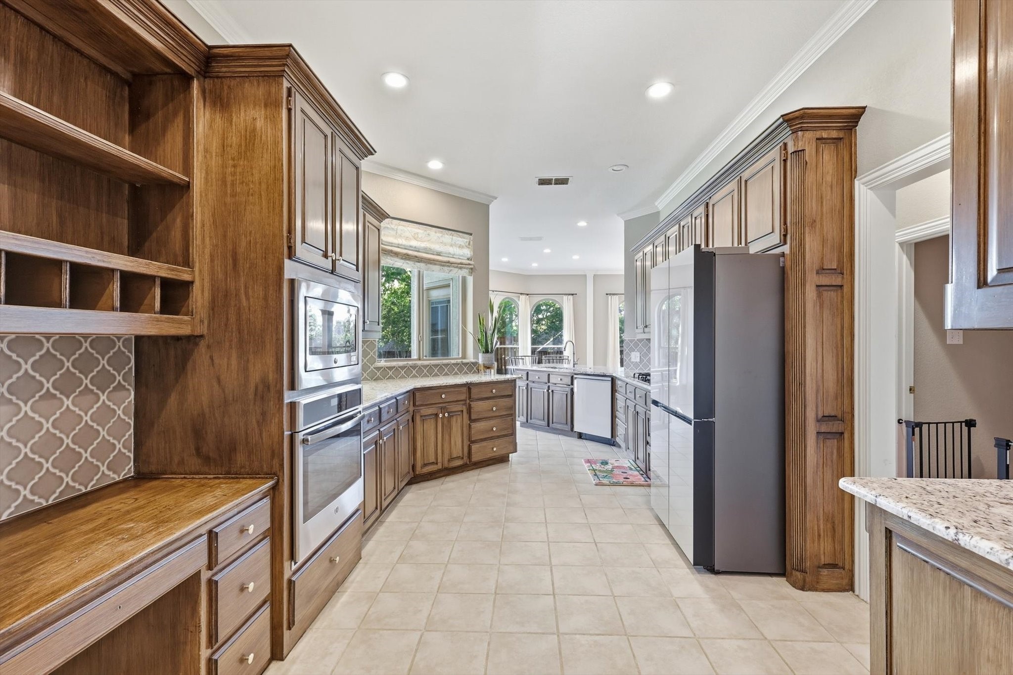 1512 Hunters Ridge Circle Denton TX 76205
