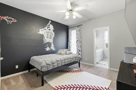 1512 Hunters Ridge Circle Denton TX 76205