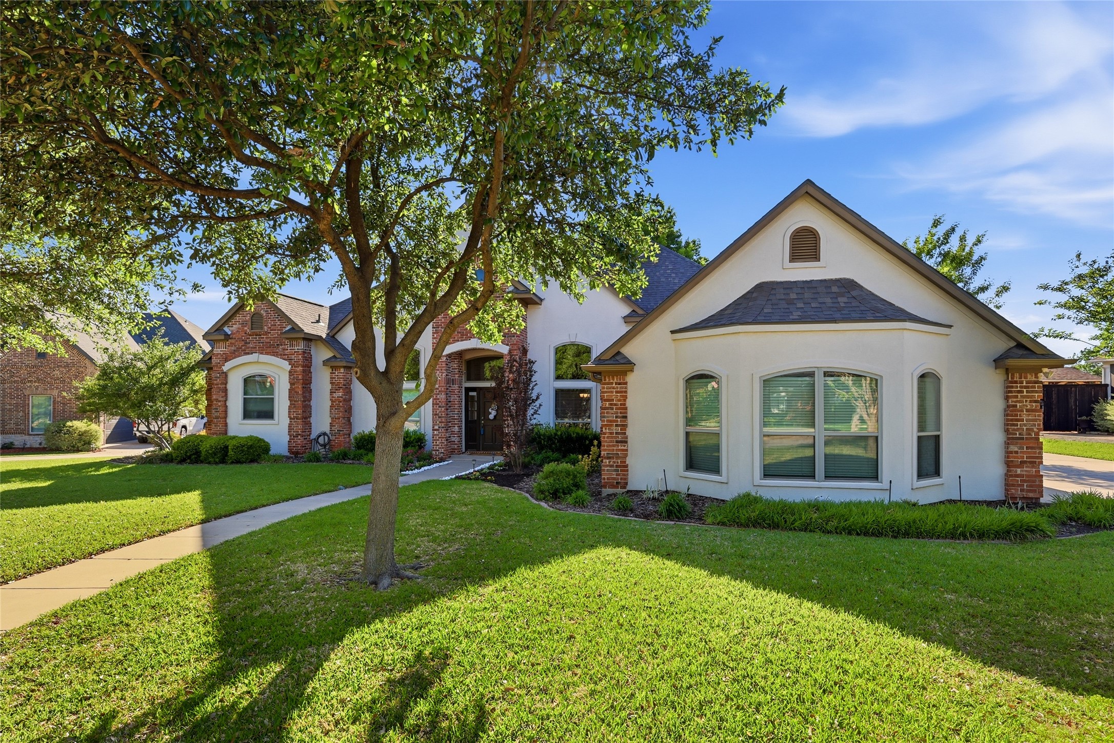 1512 Hunters Ridge Circle Denton TX 76205