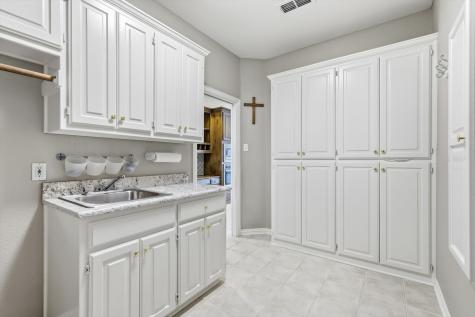 1512 Hunters Ridge Circle Denton TX 76205