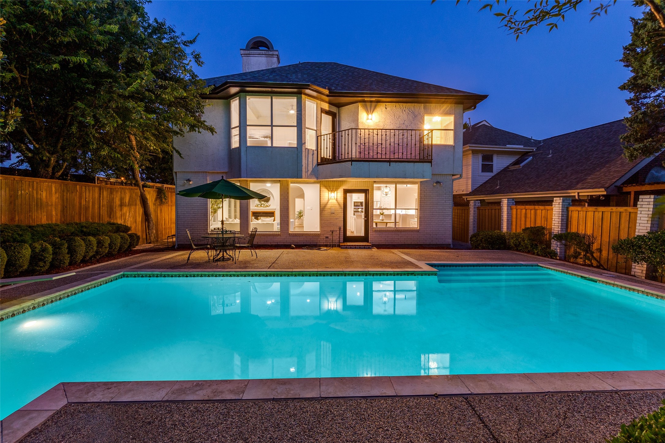 8931 Club Creek Circle Dallas TX 75238