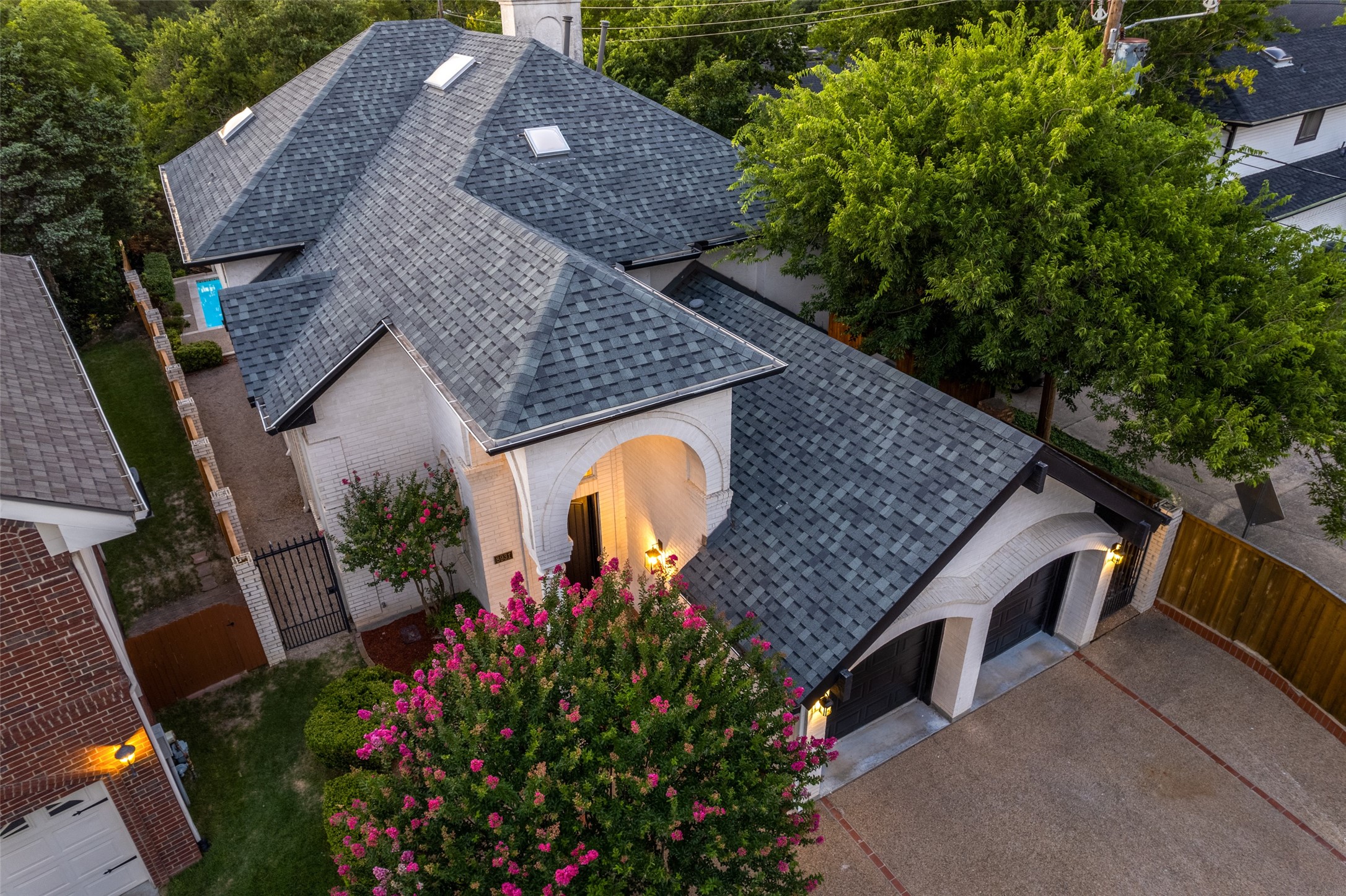 8931 Club Creek Circle Dallas TX 75238