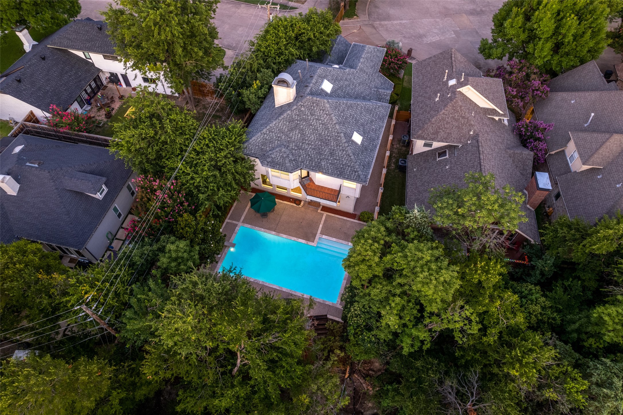 8931 Club Creek Circle Dallas TX 75238