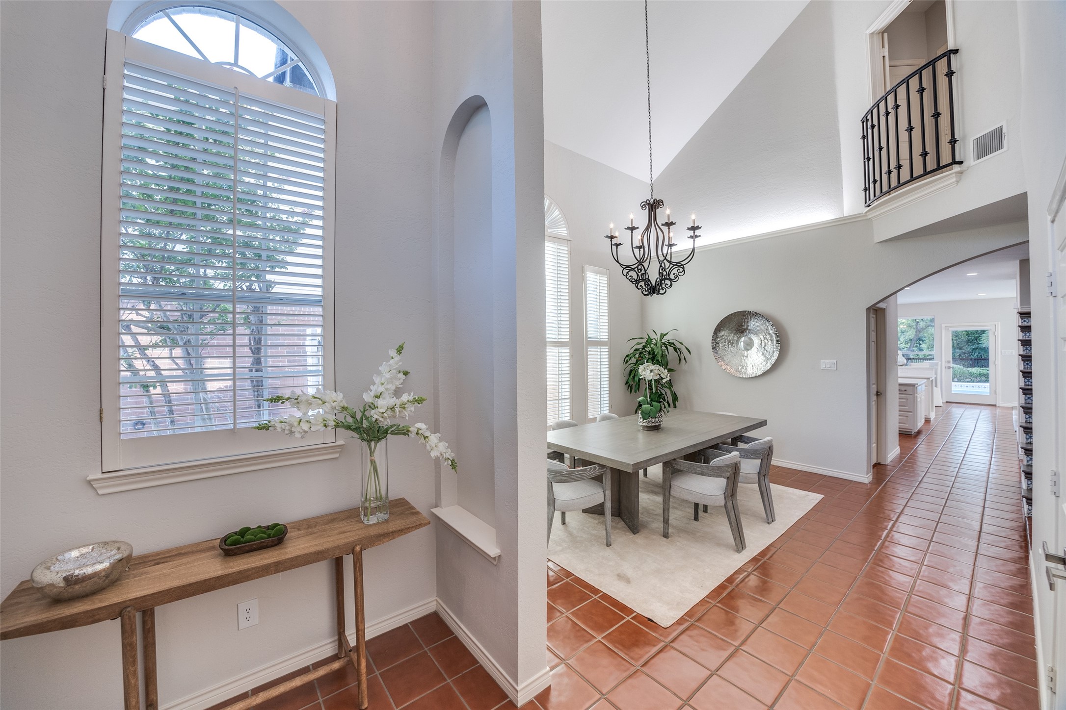 8931 Club Creek Circle Dallas TX 75238