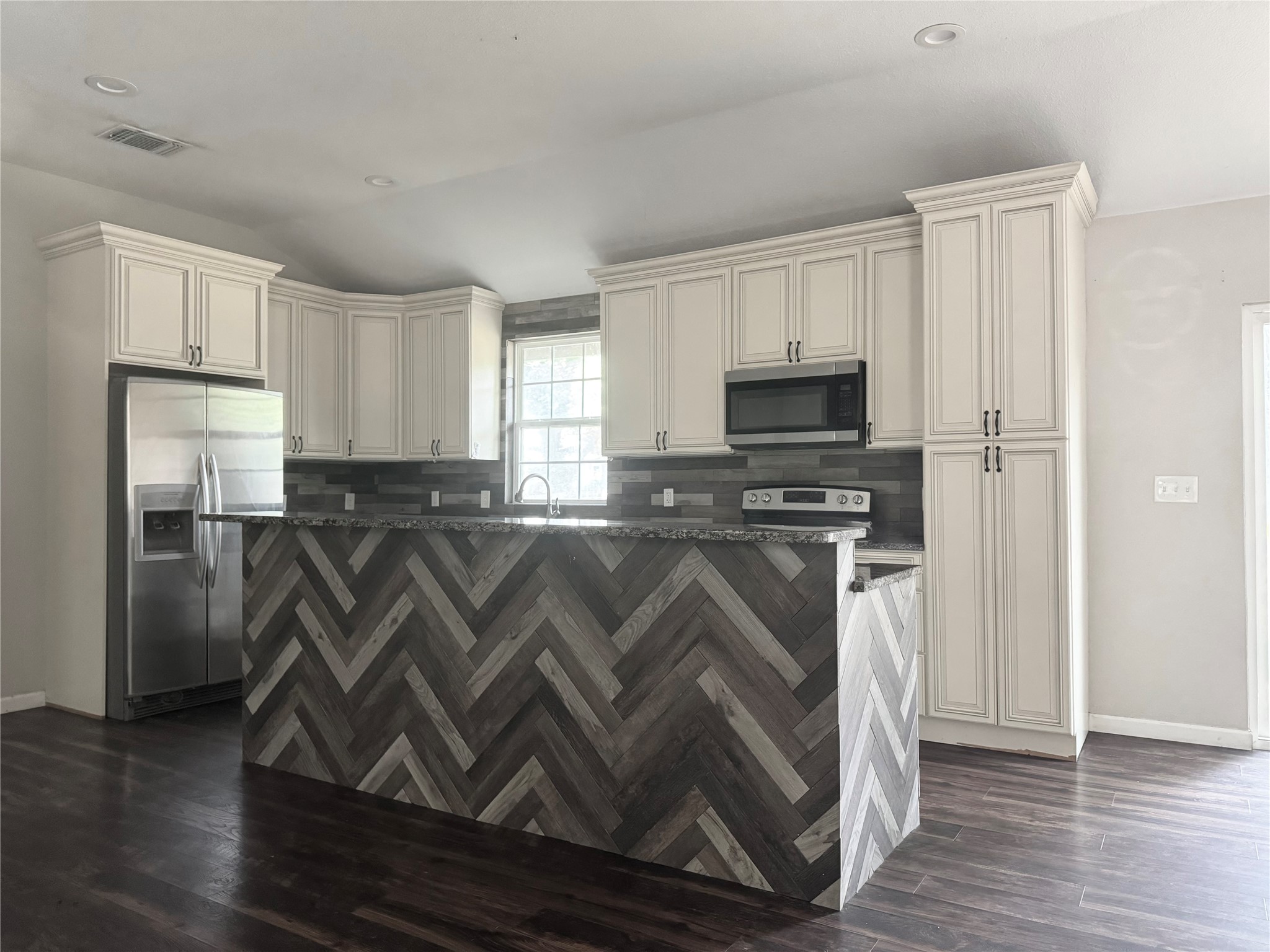 314 N Dubellette Street Weatherford TX 76086