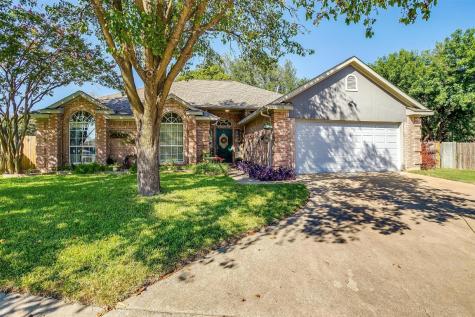 904 Ponds Court Cedar Hill TX 75104