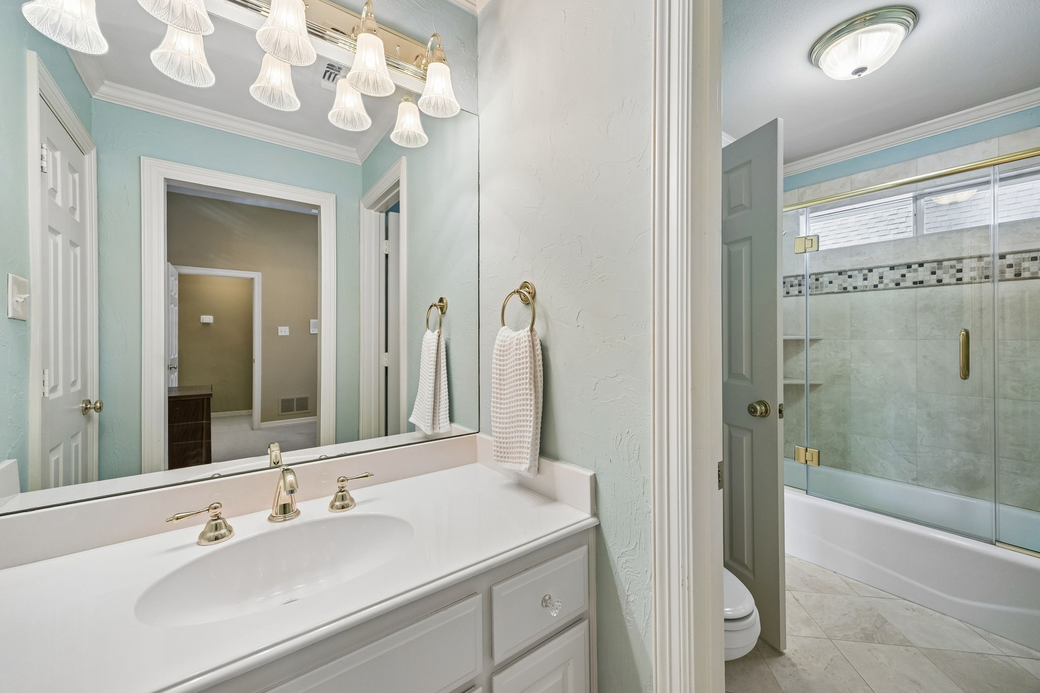 1724 Pembroke Lane Mckinney TX 75072