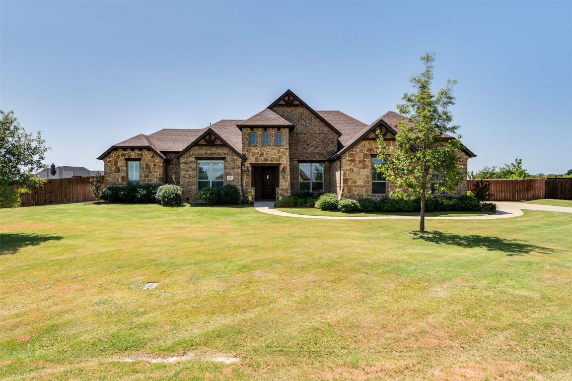 2450 Privet Court W Midlothian TX 76065