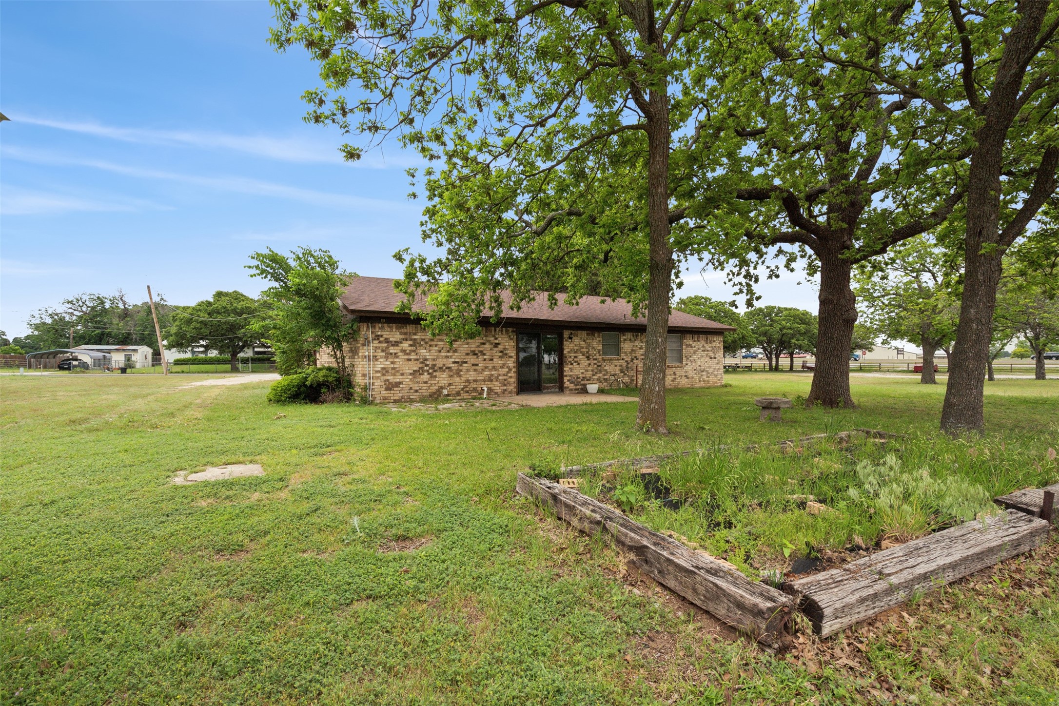8740 I-20 Eastland TX 76448