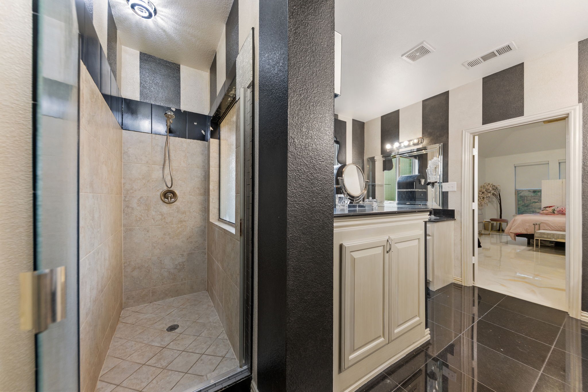 7096 Carmona Grand Prairie TX 75054