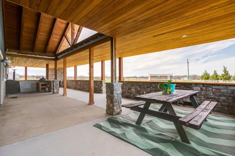 19611 N County Line Road Ponder TX 76259