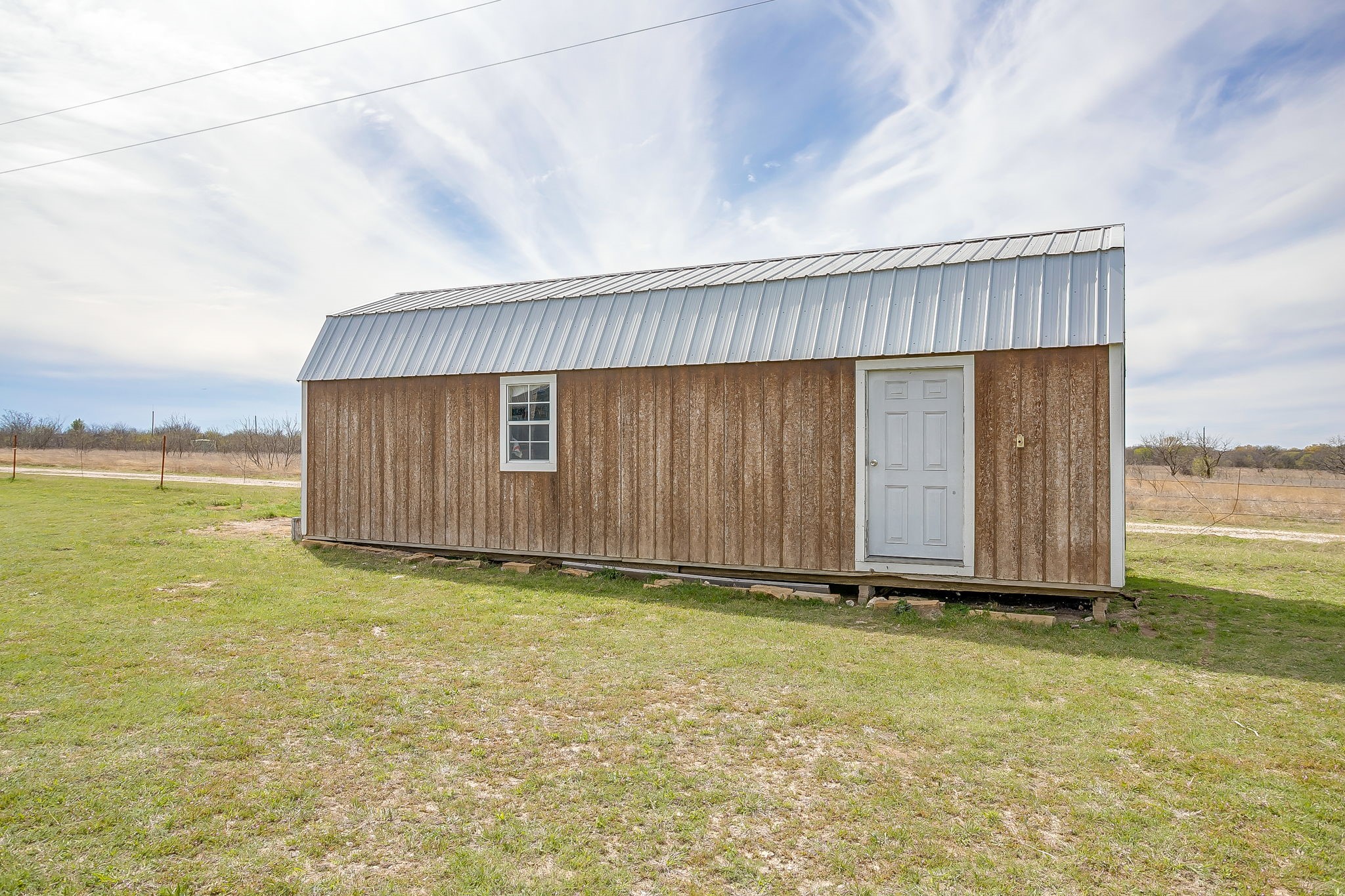 19611 N County Line Road Ponder TX 76259
