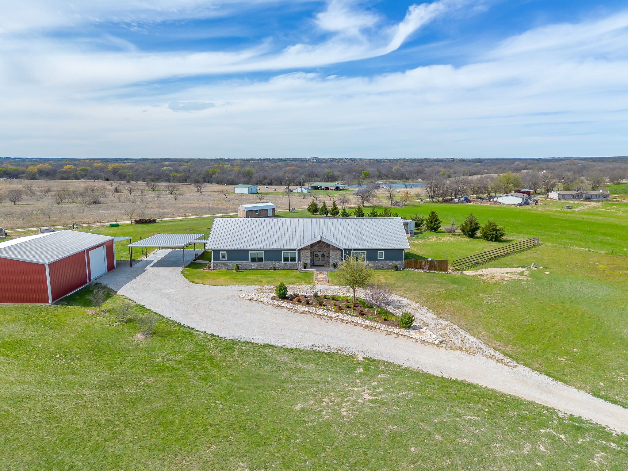 19611 N County Line Road Ponder TX 76259