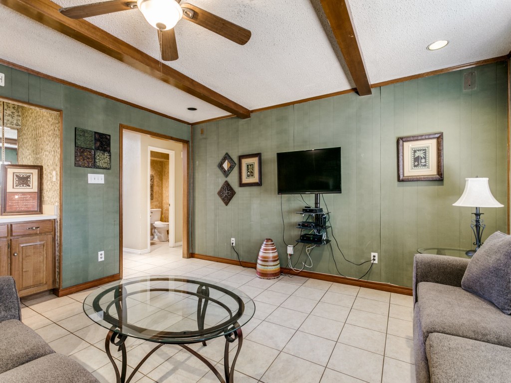1311 Oak Timber Drive Euless TX 76039
