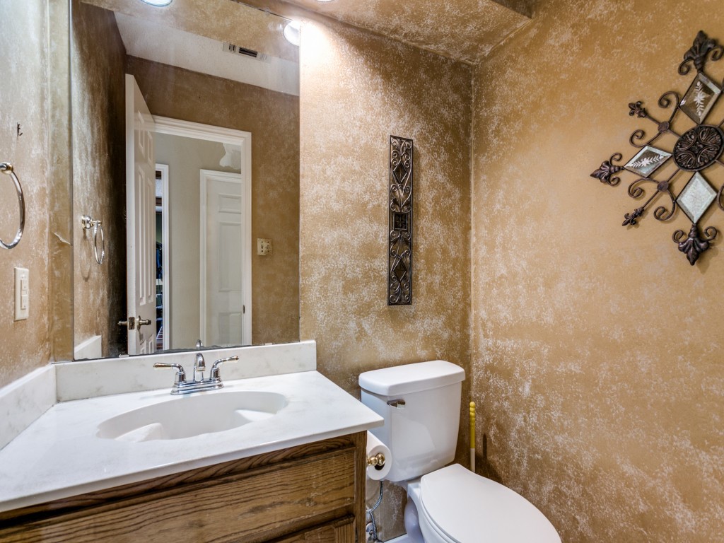 1311 Oak Timber Drive Euless TX 76039