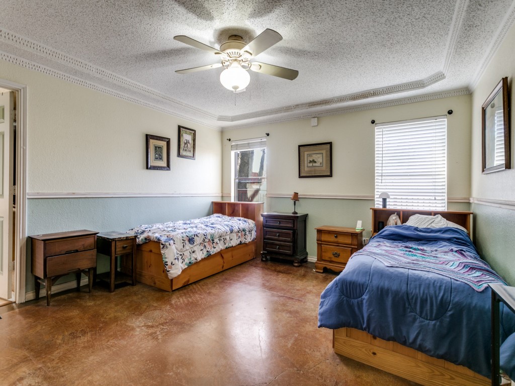 1311 Oak Timber Drive Euless TX 76039
