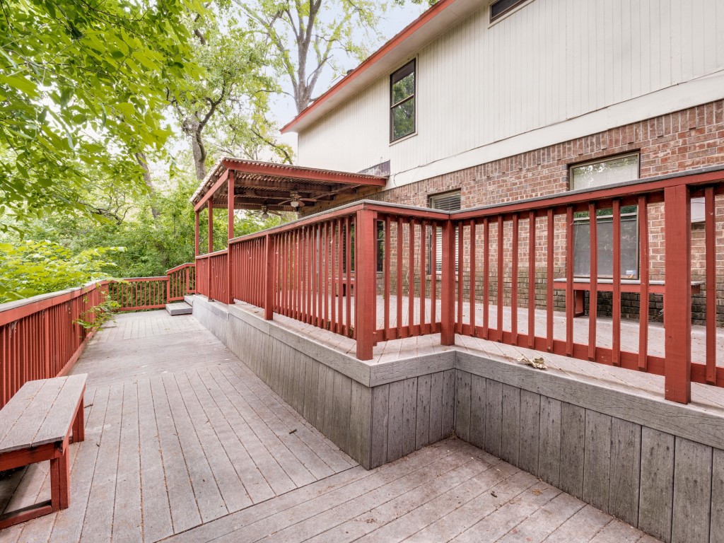 1311 Oak Timber Drive Euless TX 76039