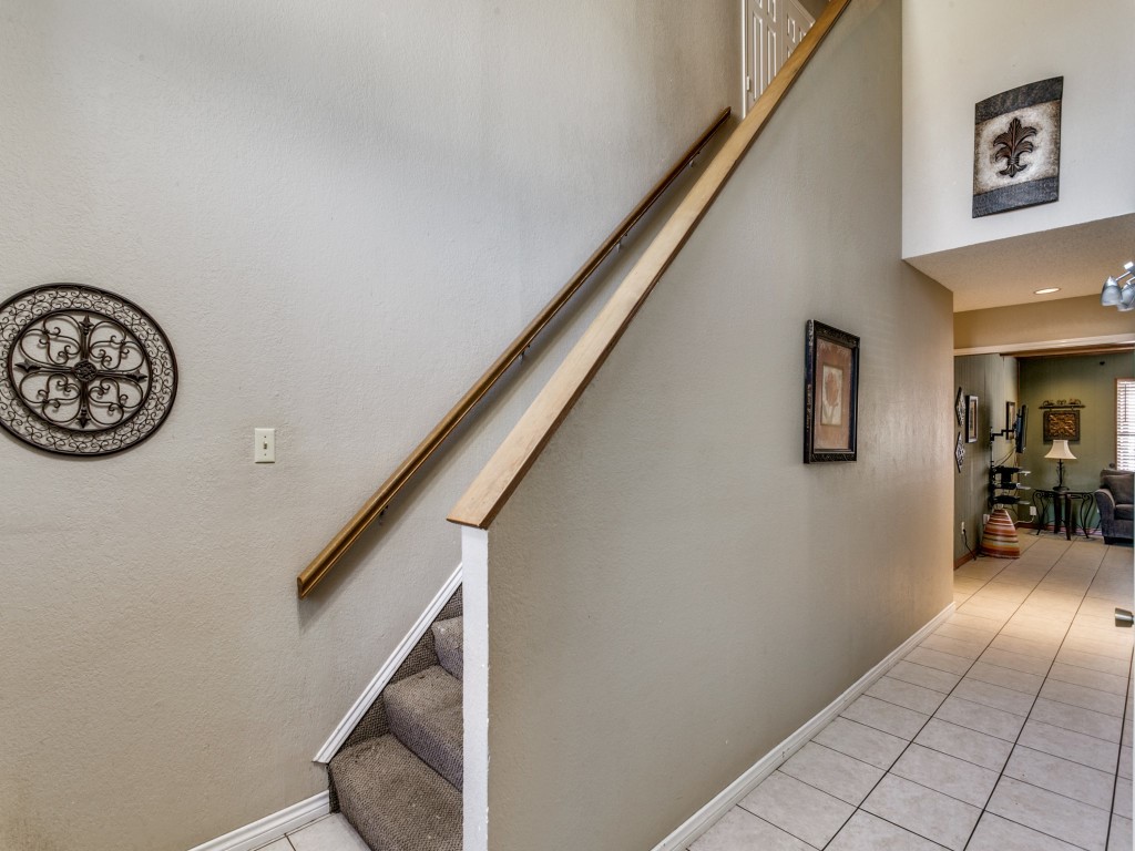 1311 Oak Timber Drive Euless TX 76039