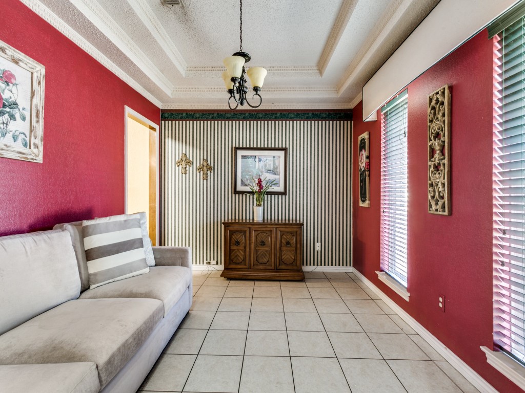 1311 Oak Timber Drive Euless TX 76039
