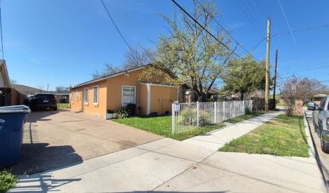 4131 Babcock Drive Dallas TX 75212