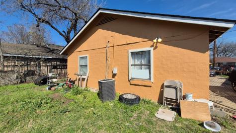 4131 Babcock Drive Dallas TX 75212