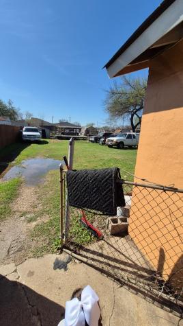 4131 Babcock Drive Dallas TX 75212