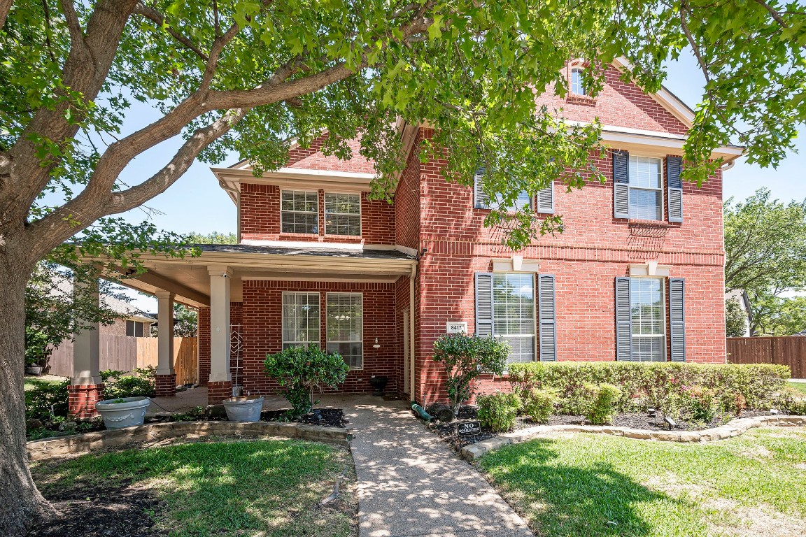 8412 Grand View Drive North Richland Hills TX 76182