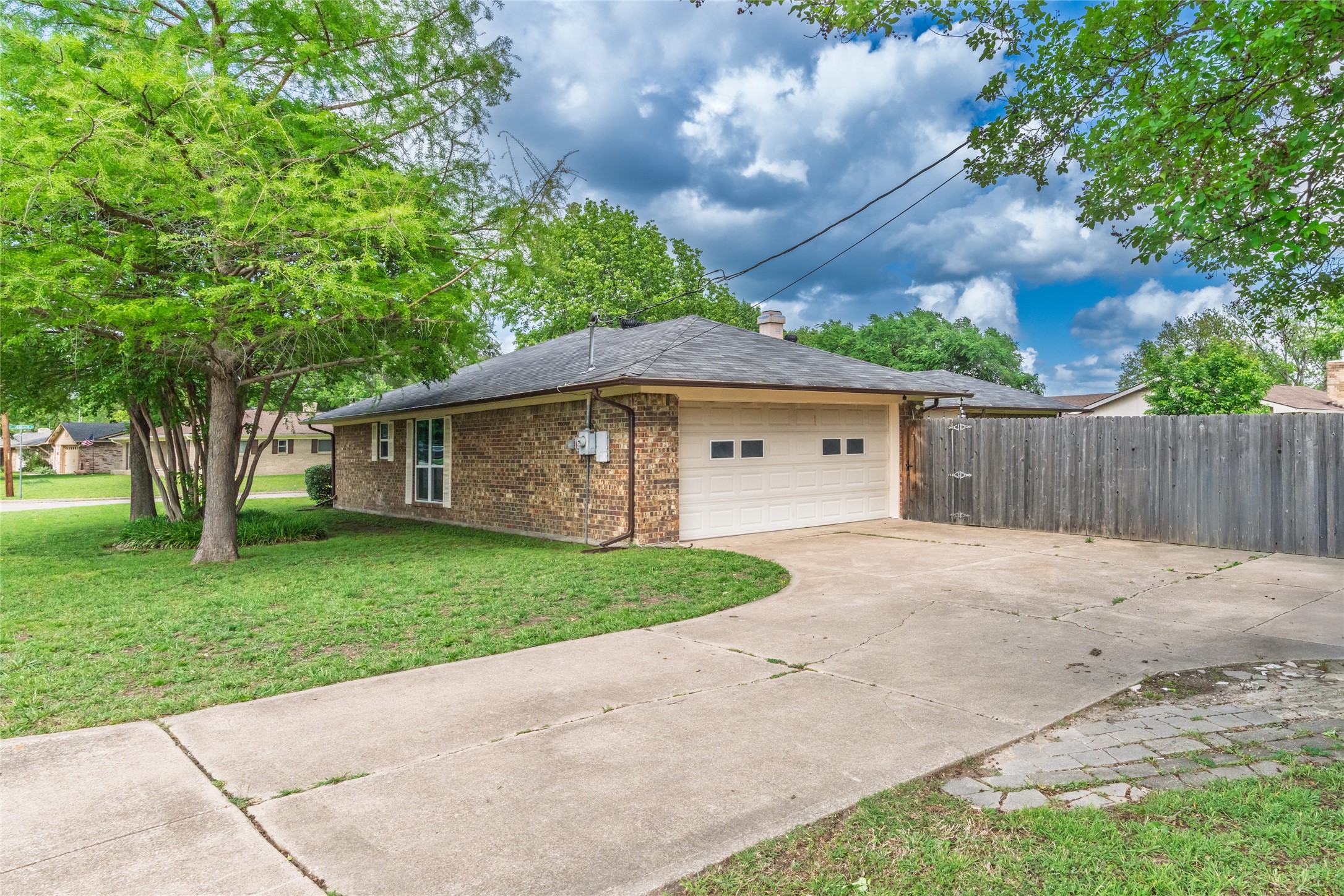 2008 Peacock Lane Greenville TX 75402