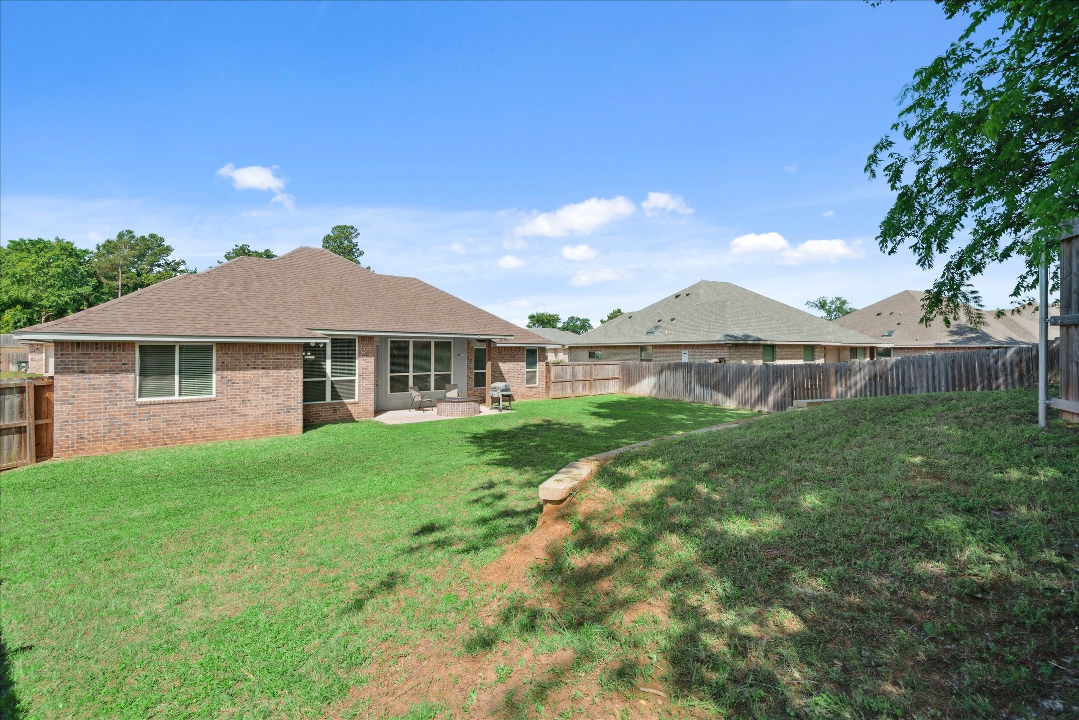 2231 Rana Park Flint TX 75762