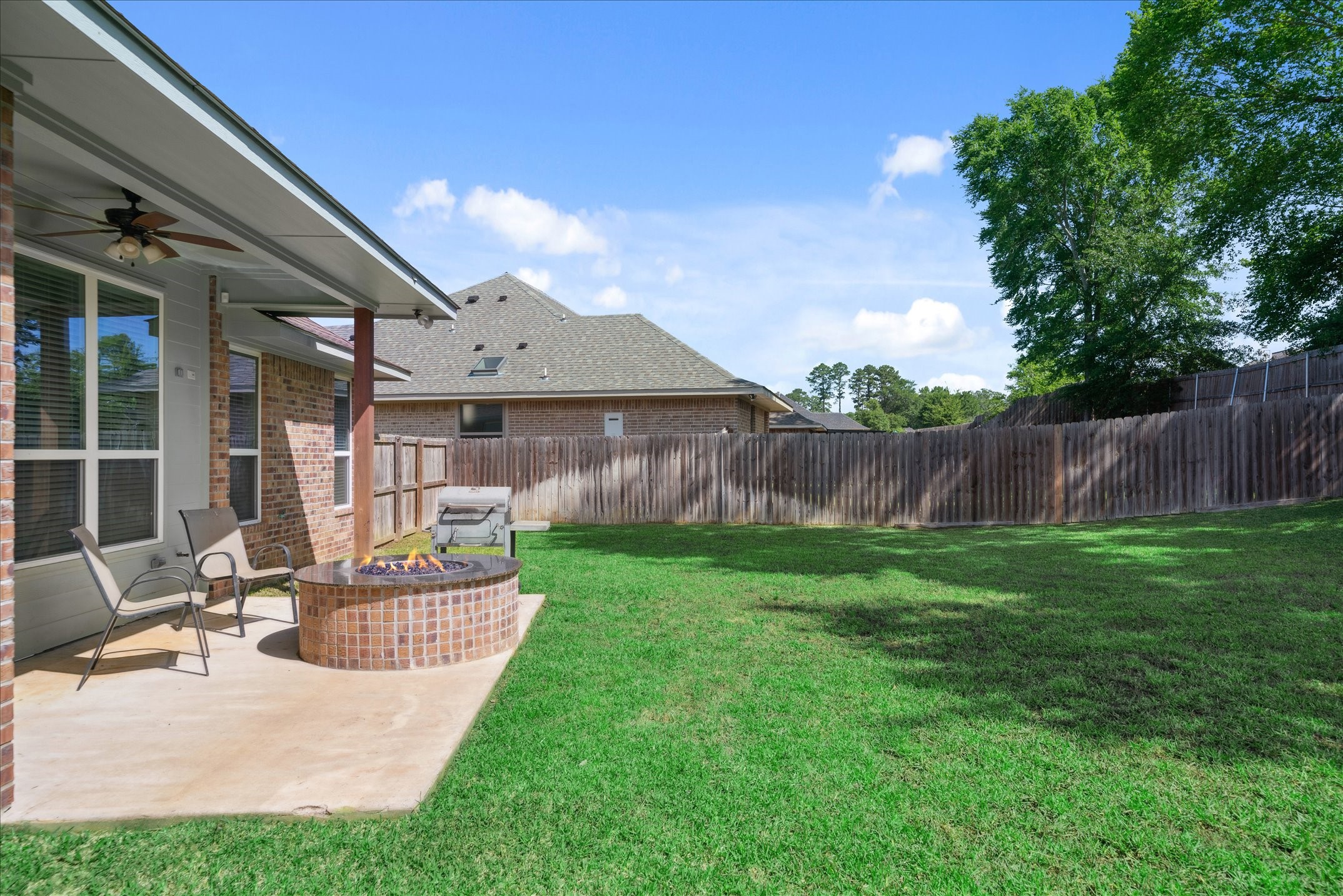 2231 Rana Park Flint TX 75762