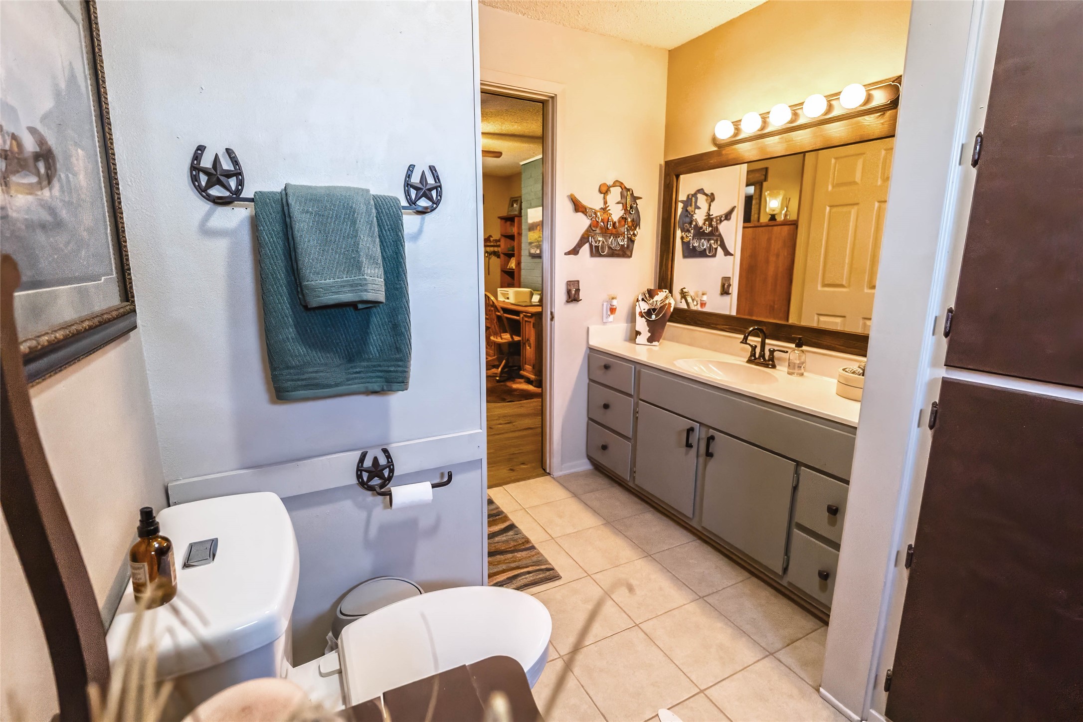 978 Longbranch Road Nocona TX 76255