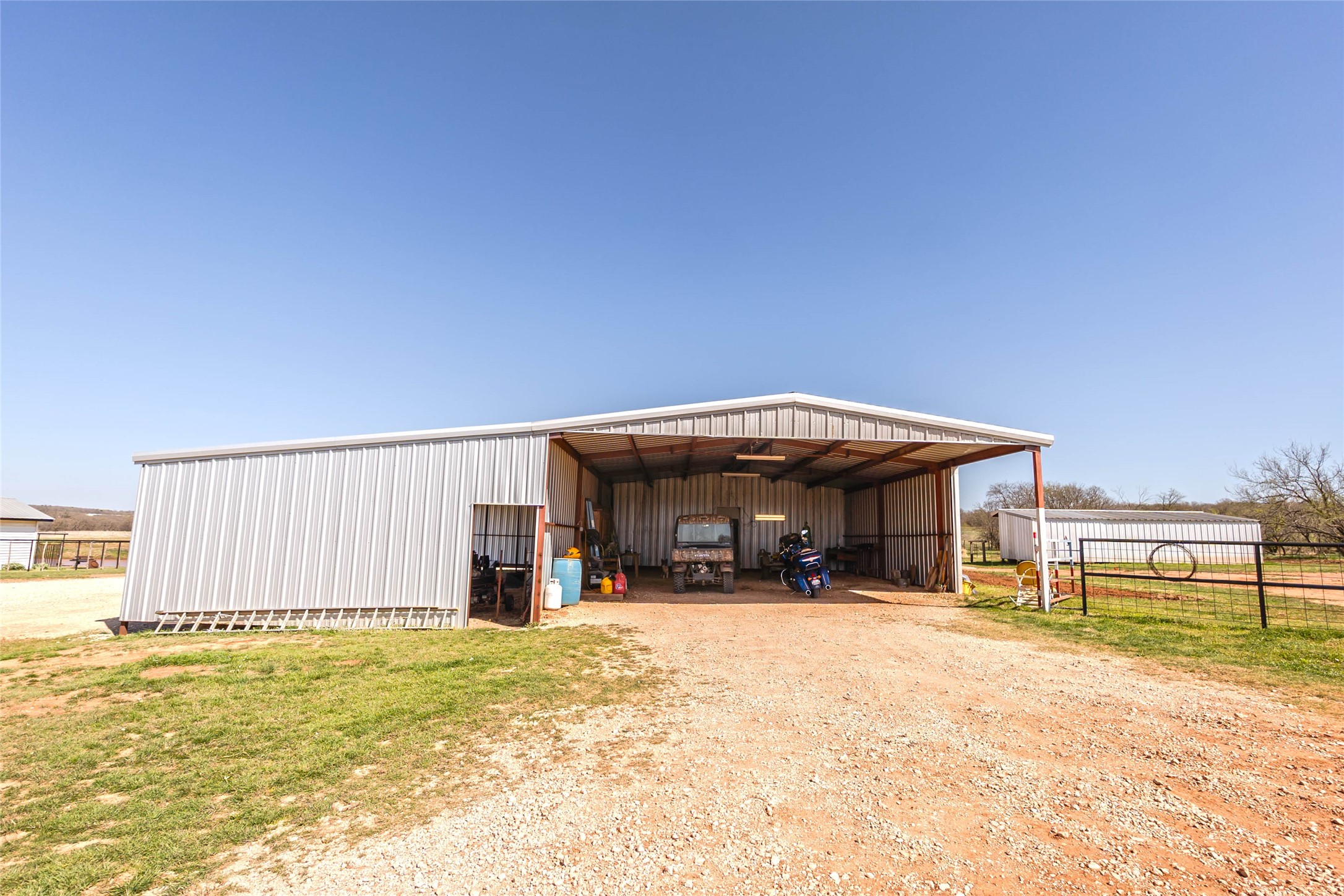 978 Longbranch Road Nocona TX 76255