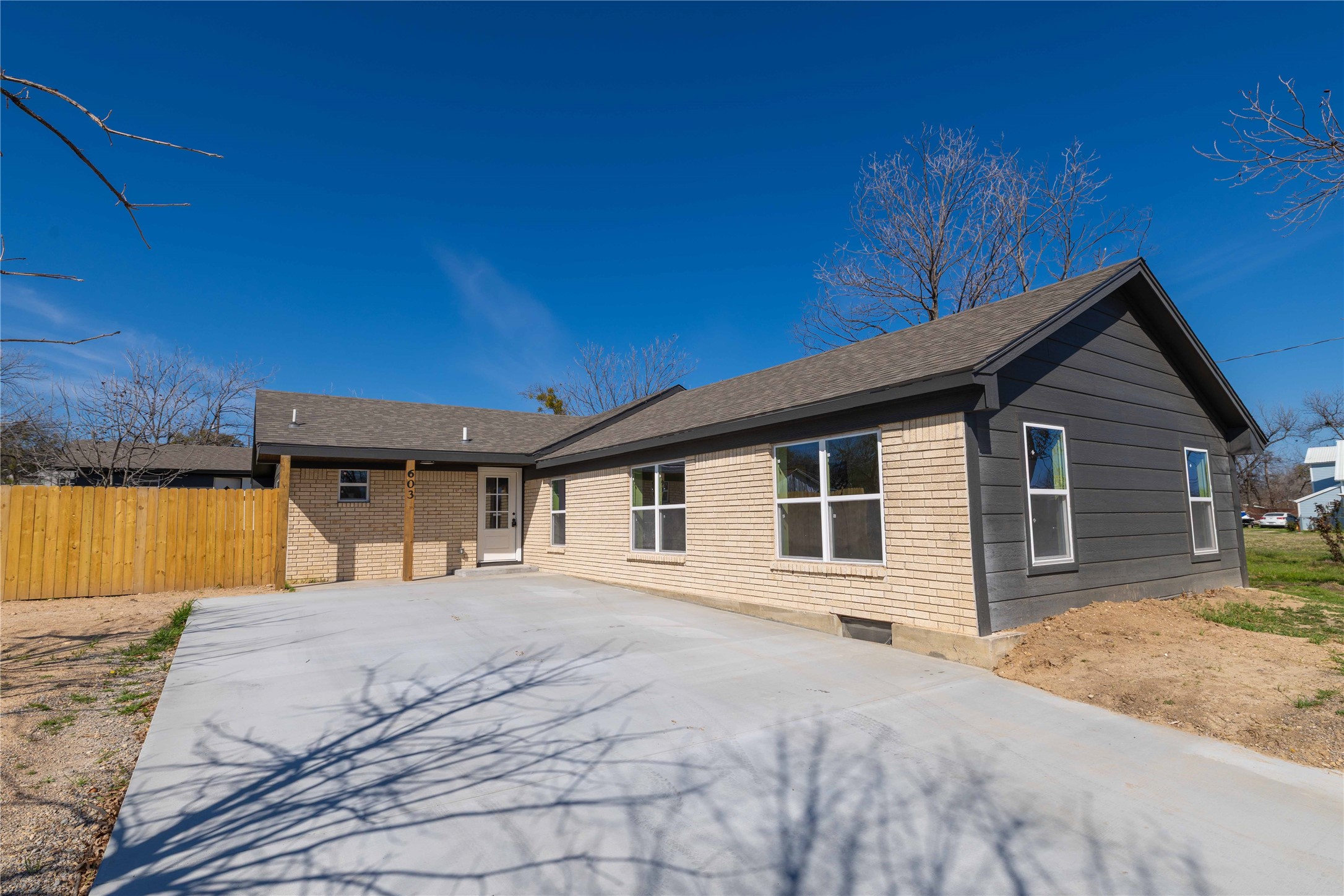 603 N Pearl Street Comanche TX 76442