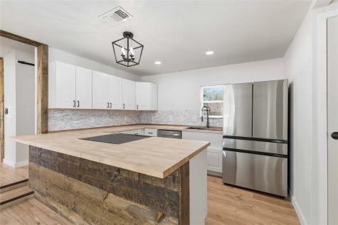 603 N Pearl Street Comanche TX 76442