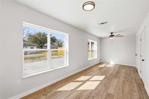 603 N Pearl Street Comanche TX 76442