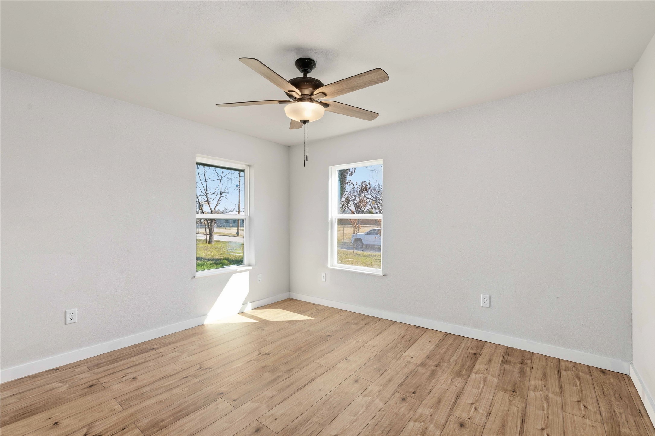 603 N Pearl Street Comanche TX 76442