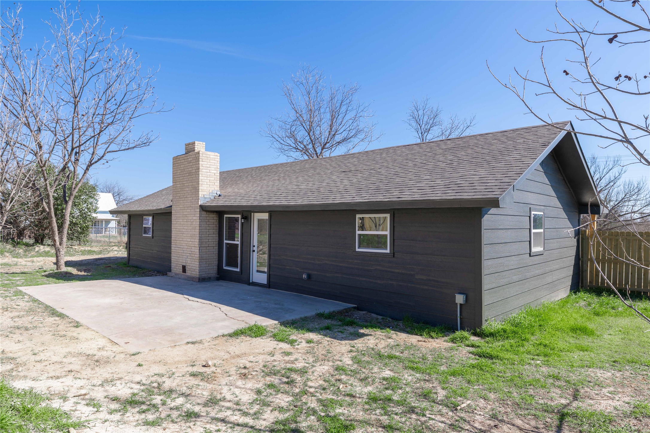603 N Pearl Street Comanche TX 76442