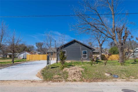 603 N Pearl Street Comanche TX 76442