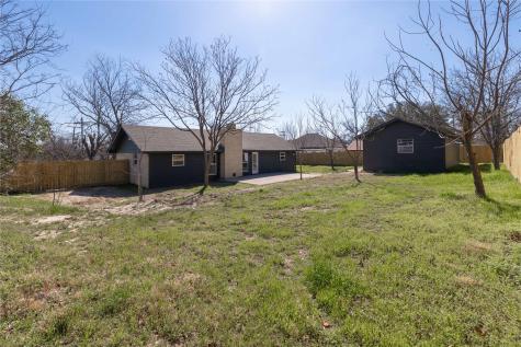 603 N Pearl Street Comanche TX 76442