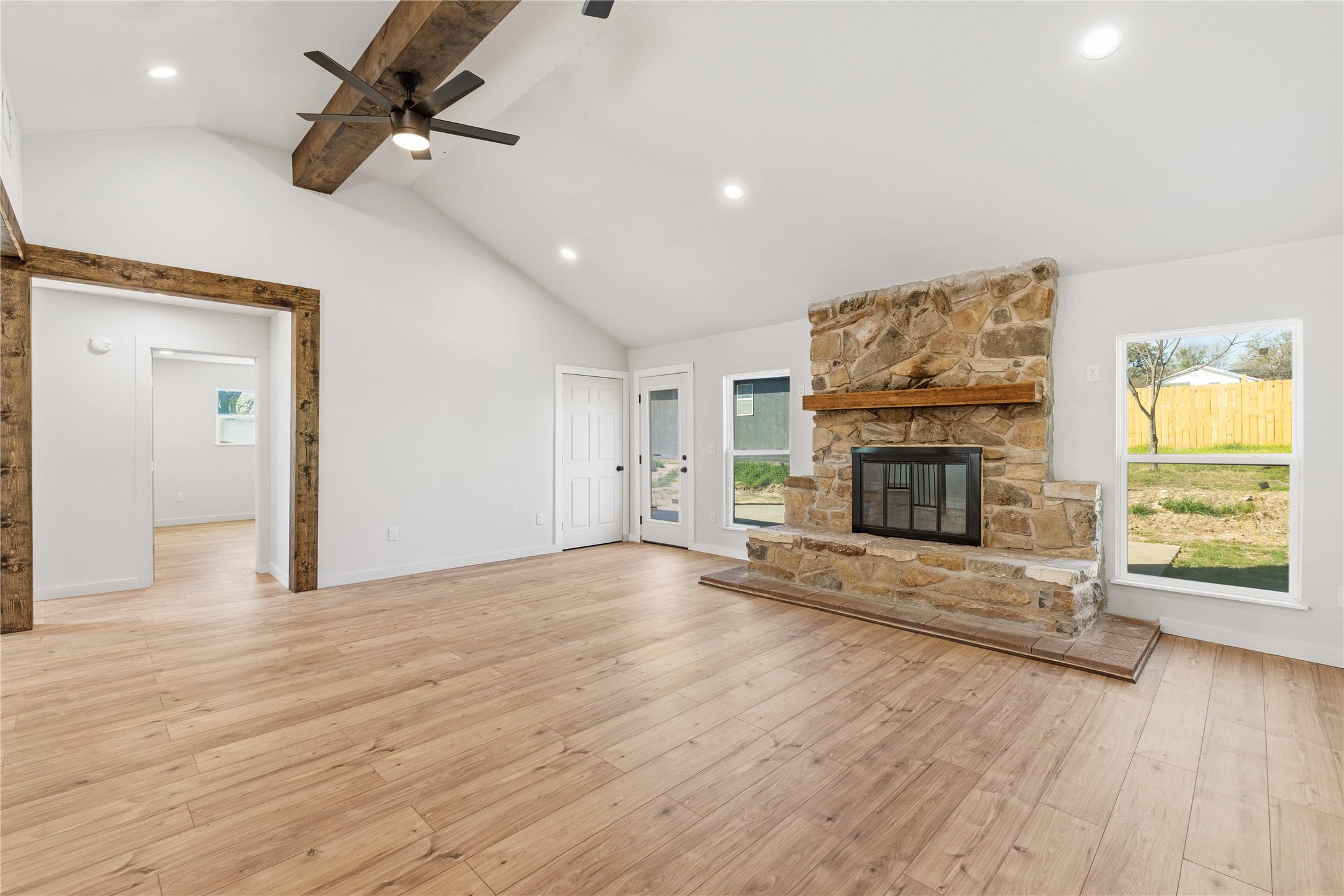 603 N Pearl Street Comanche TX 76442