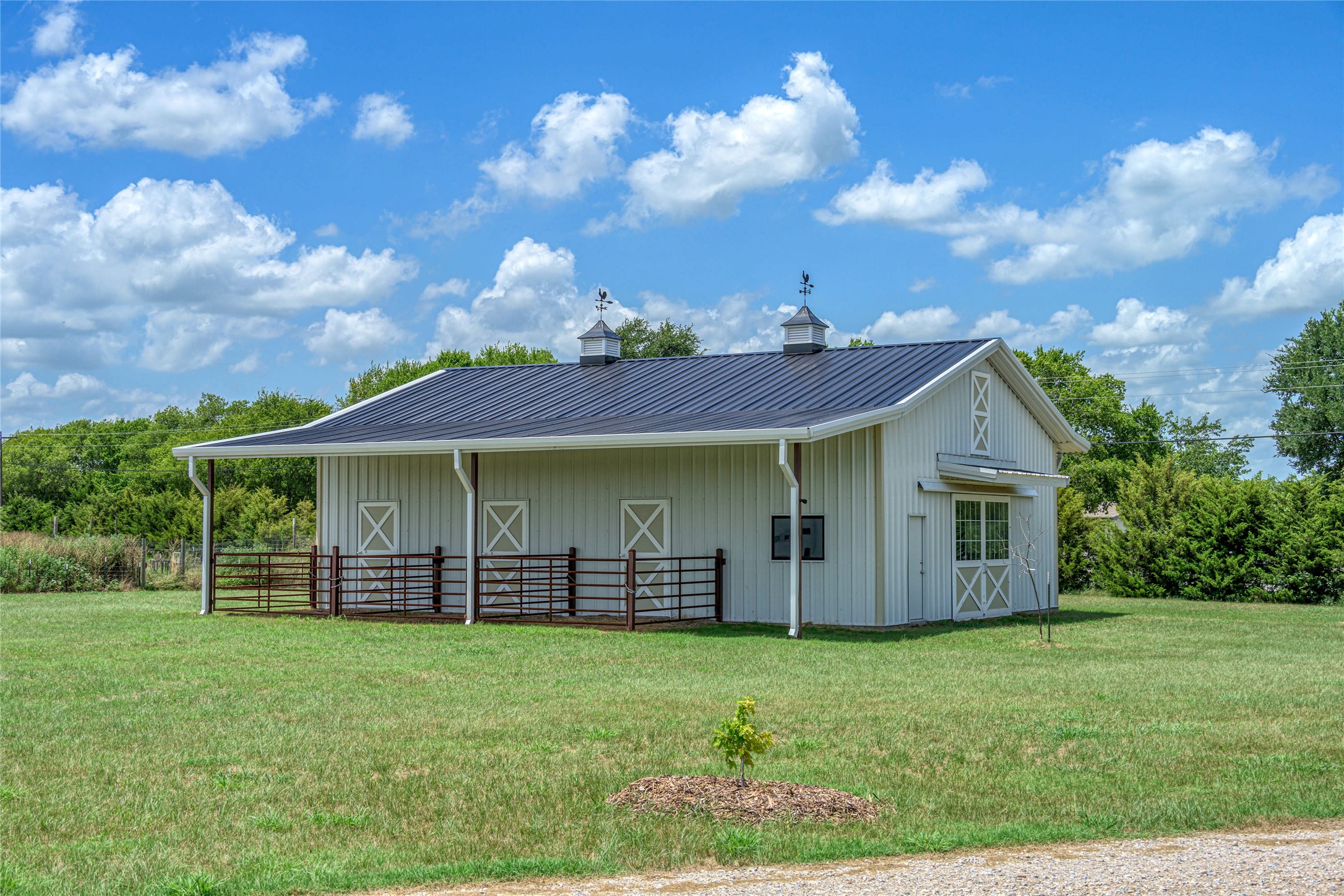 1061 Oxford Crossing Road Van Alstyne TX 75495