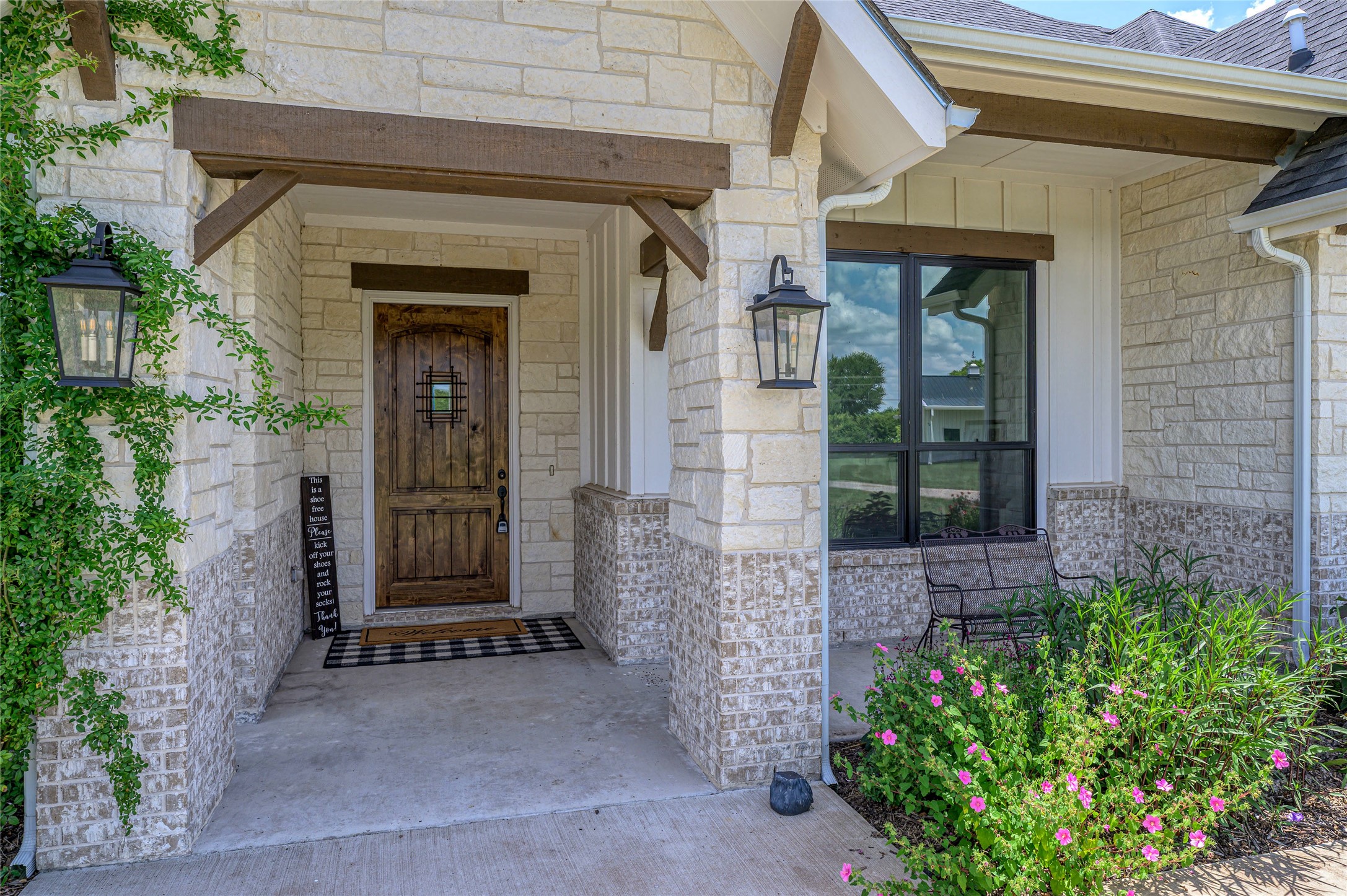 1061 Oxford Crossing Road Van Alstyne TX 75495