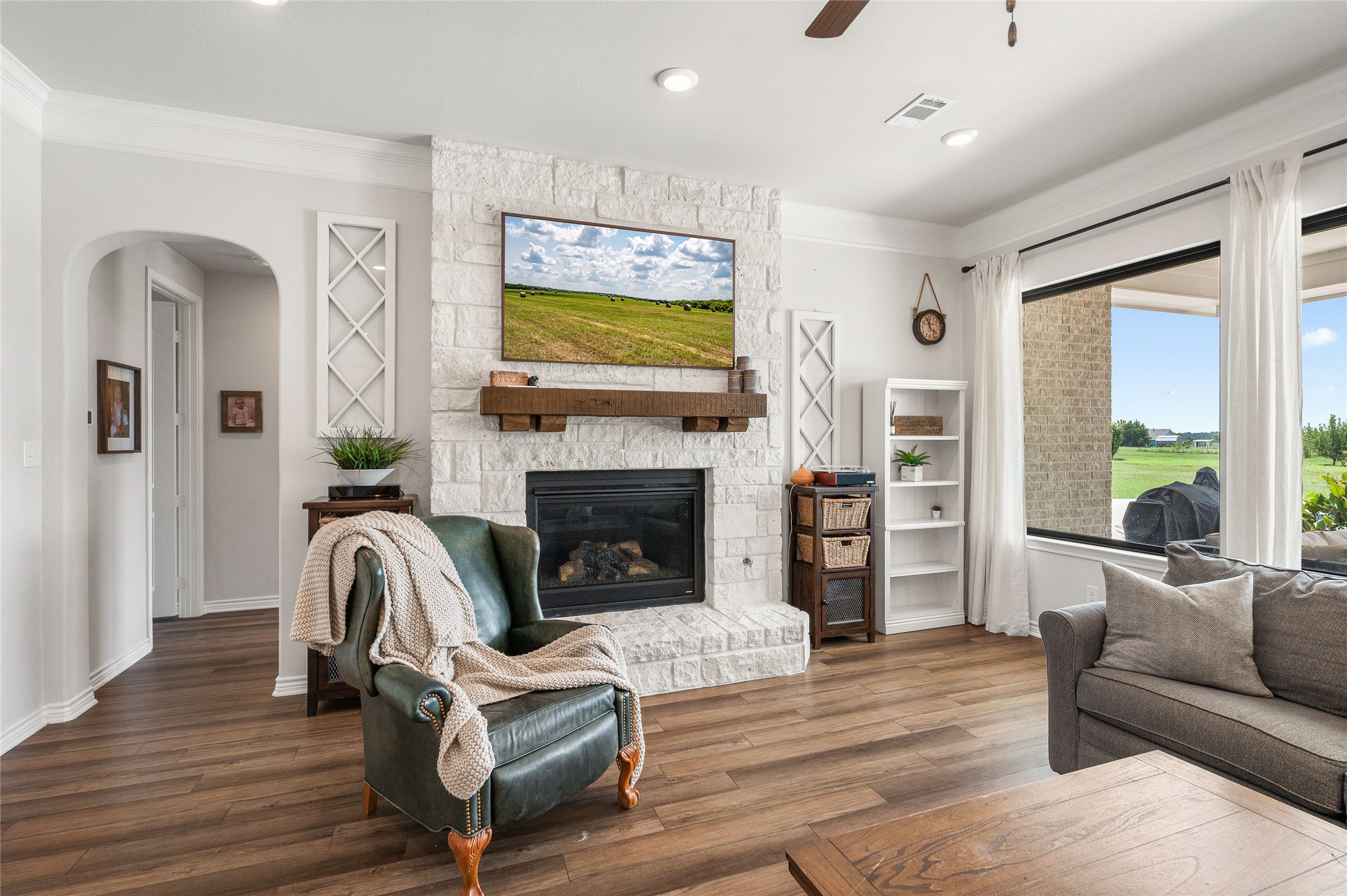1061 Oxford Crossing Road Van Alstyne TX 75495