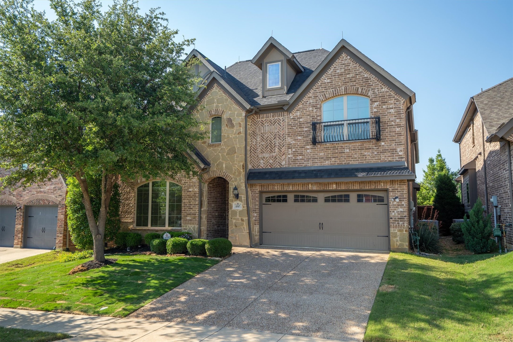 1517 Presley Way Lantana TX 76226