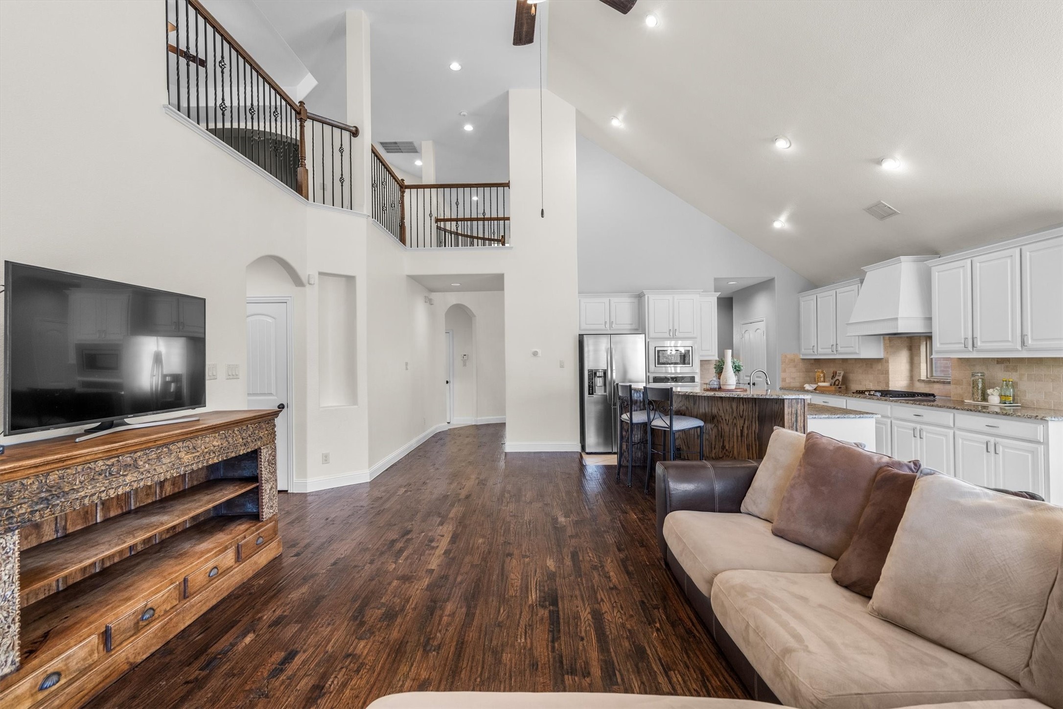 1517 Presley Way Lantana TX 76226