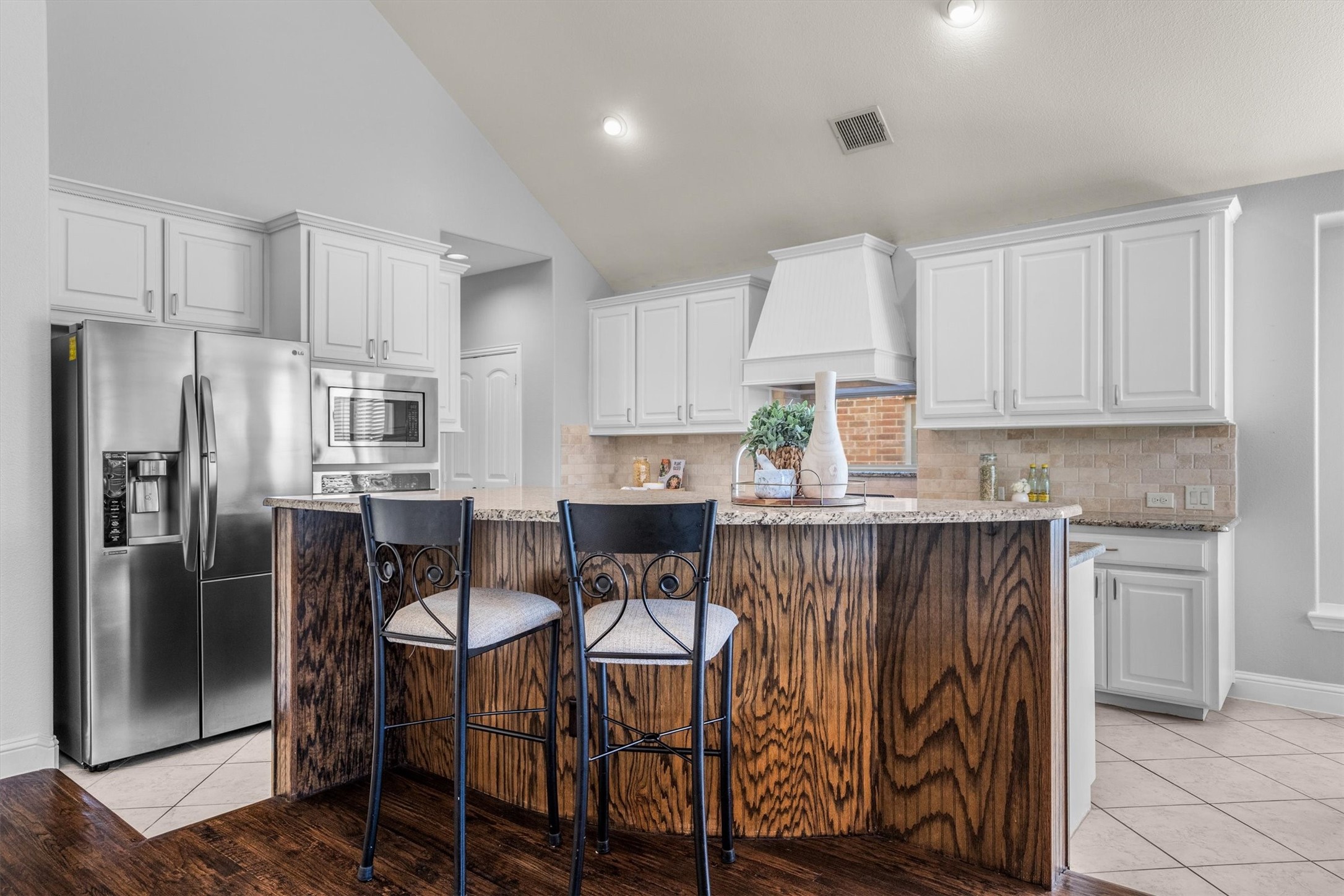 1517 Presley Way Lantana TX 76226