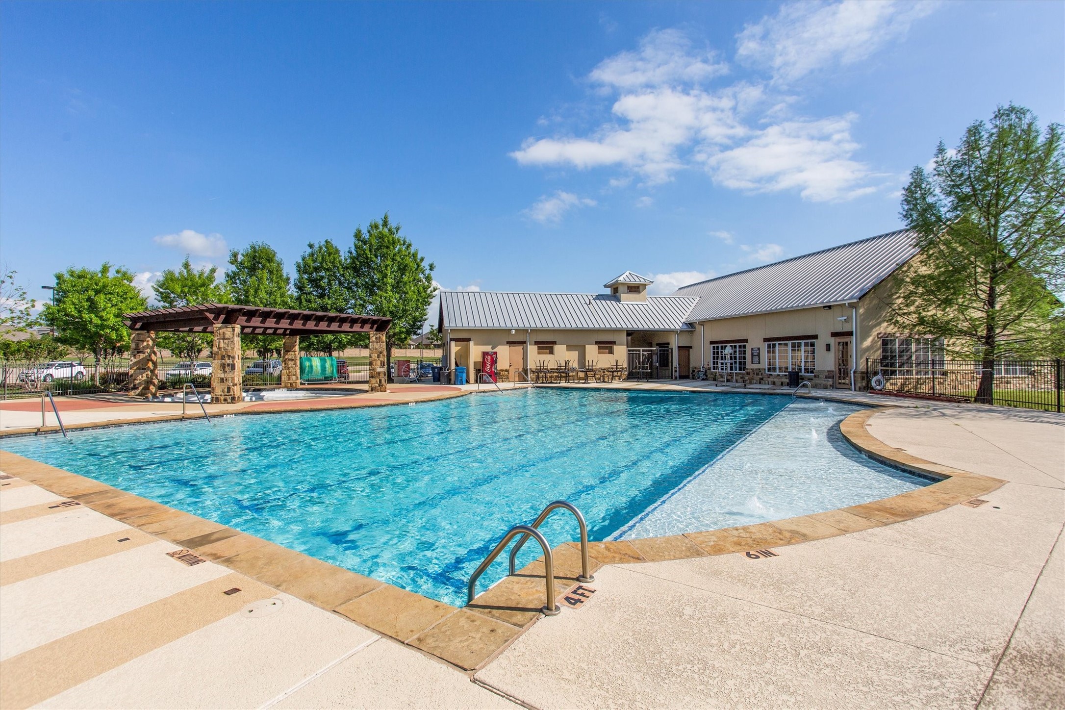1517 Presley Way Lantana TX 76226